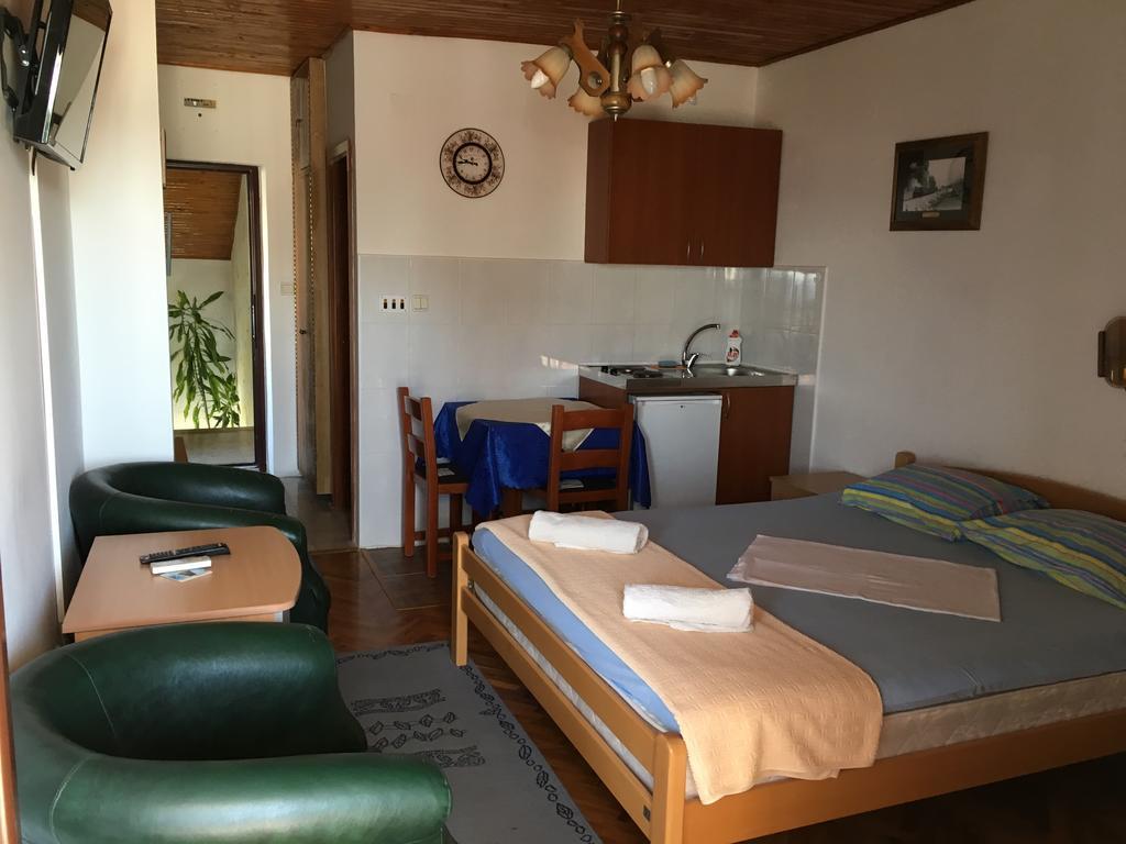 Apartments Upitnik 赫尔采格诺维 外观 照片