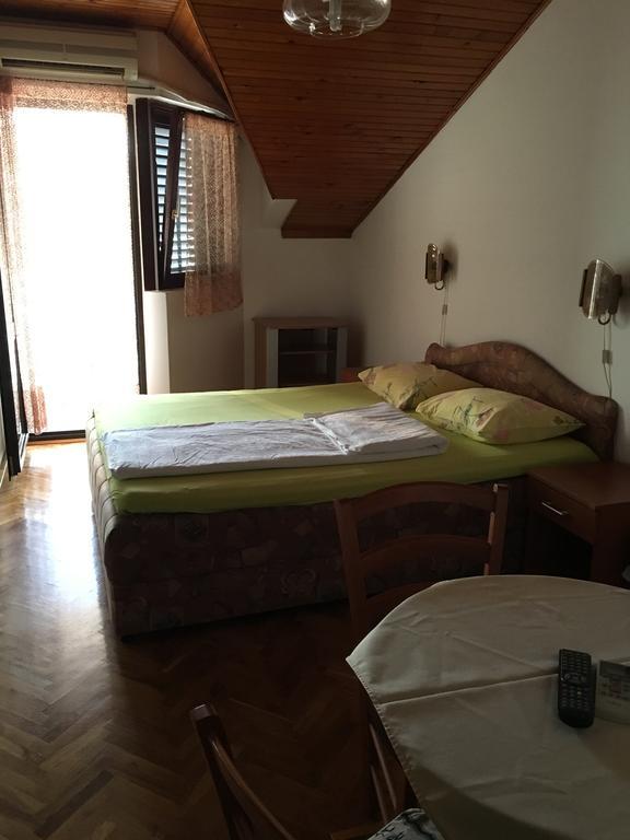 Apartments Upitnik 赫尔采格诺维 外观 照片