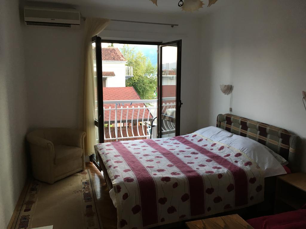 Apartments Upitnik 赫尔采格诺维 外观 照片